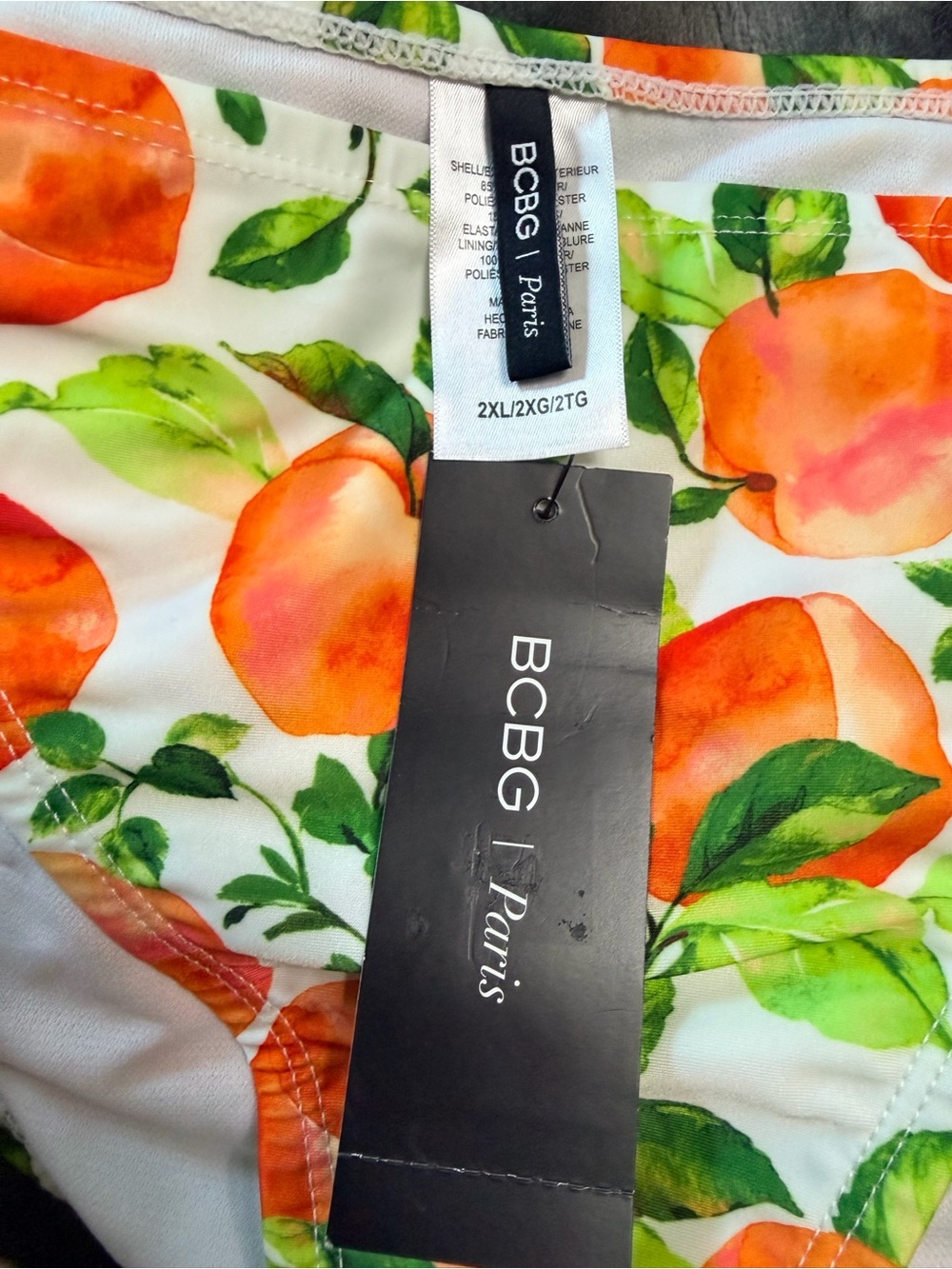 BCBG Paris White Bikini Bottoms with Peach Fruit Print and Leaves -NWT 2X - Picture 4 of 6